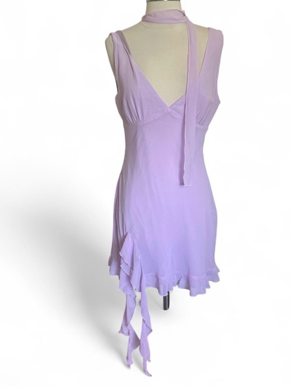 Lavender Sleeveless V-Neck Chiffon Dress with Scarf Detail